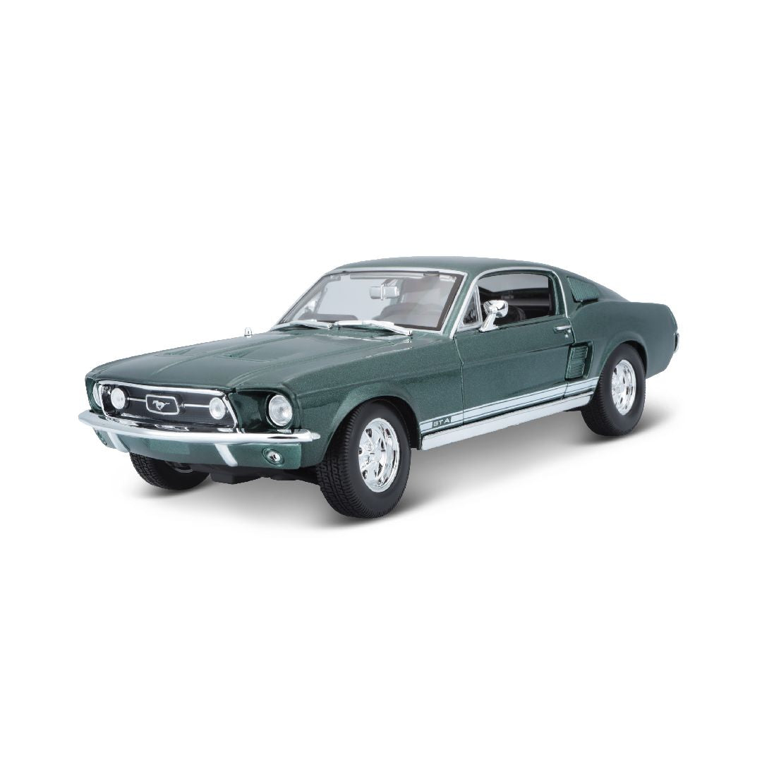 Maisto 1/18 SE 1967 Ford Mustang GTA Fastback - Metallic Green
