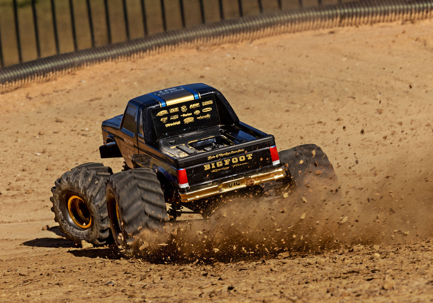 Traxxas X-Monster Bigfoot 50th Brushless 4x4 RTR