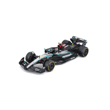 Bburago 1/43 F1 Mercedes W15 w/helmet (2024) - Hamilton #44